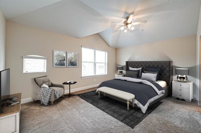 Foto del edificio - 2710 Hullsmith Dr