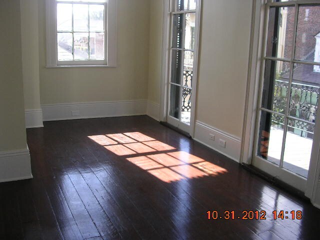 Foto del edificio - 840 Ursulines Ave