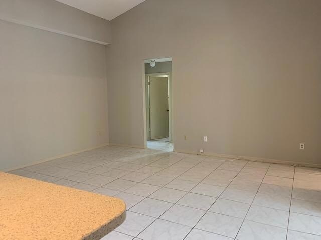 Building Photo - 1098 Elmsford St NW