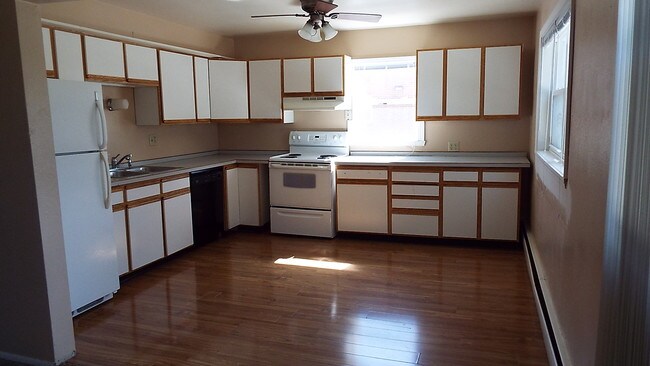 Kitchen - VS Apartment
