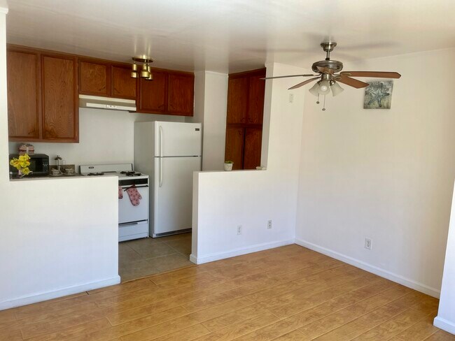 ¡Cocina completa! - 933 6th St