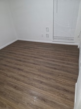 Building Photo - 2920 SE 53rd Ct