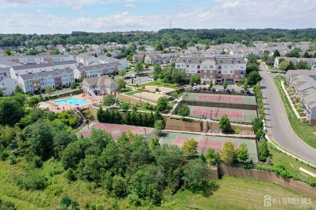 Foto del edificio - 6406 Fernandez Ct