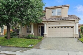 Building Photo - 1509 Cape Cod St