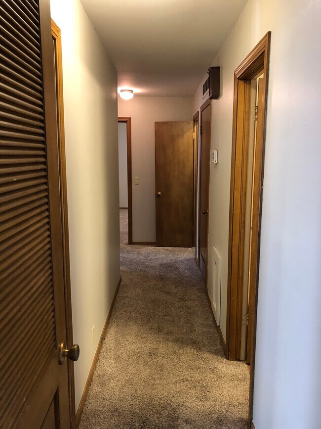 Foto del edificio - 3615 N Drexel Blvd