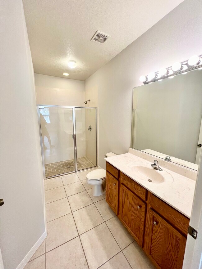 Building Photo - 4132 Via Piedra Cir