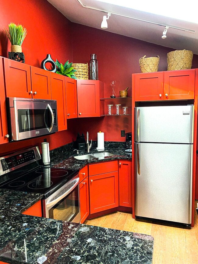 Building Photo - 254 W Main St