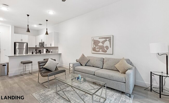 Foto del edificio - 650 E Sycamore St