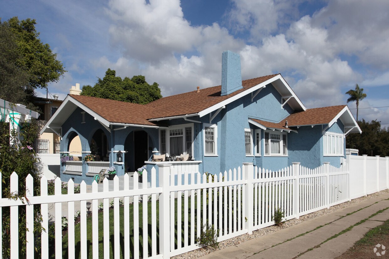 Primary Photo - 1605 Fern St