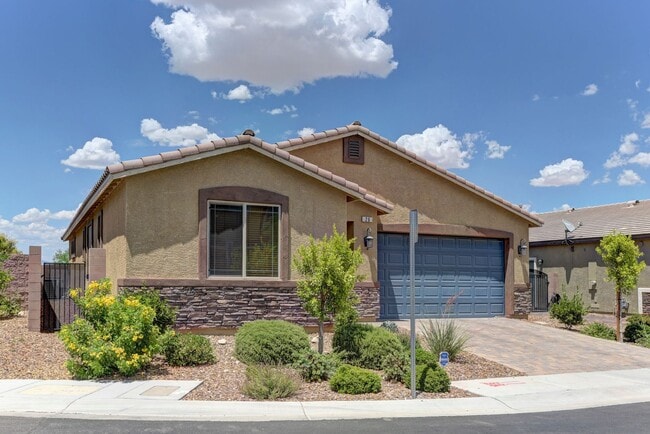 Building Photo - Cul De Sac Featuring Stunning 4 Bedroom, 2...
