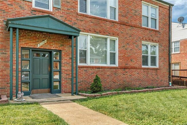 Foto del edificio - 2 bedroom in St Louis MO 63105