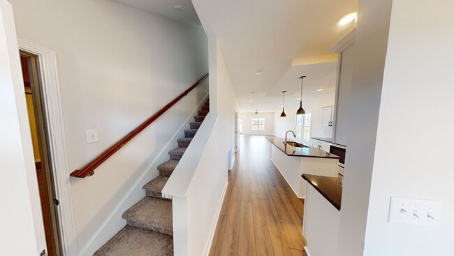 Building Photo - 1018 Cherry Acrs Dr