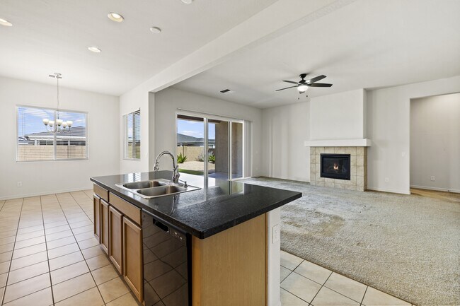 Building Photo - 6822 Claret Dr