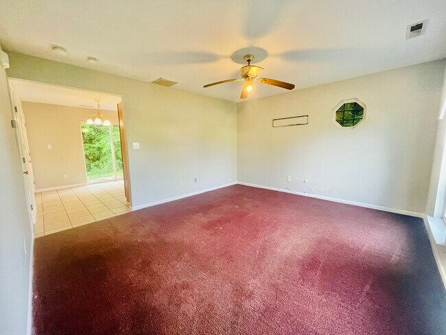 Building Photo - 2911 Bob White Cir