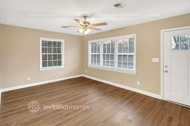 Building Photo - 1223 Yuma St