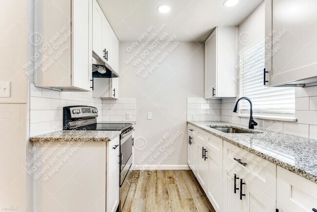 Foto del edificio - 2 br, 1 bath House - 1300 Meadowbrook Dr