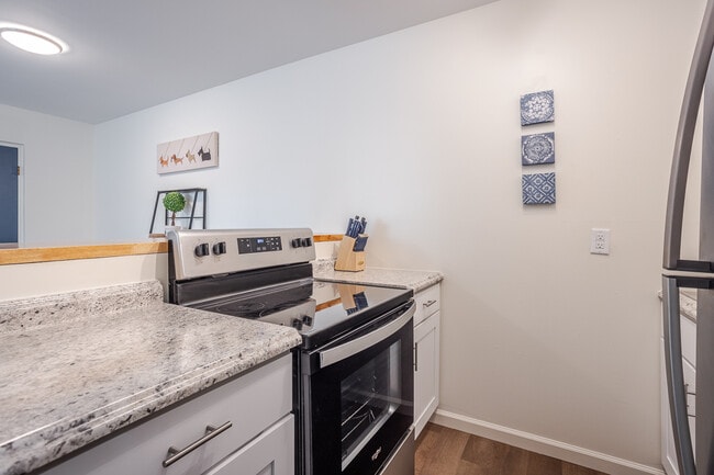 Building Photo - 3619 Clarion Avenue