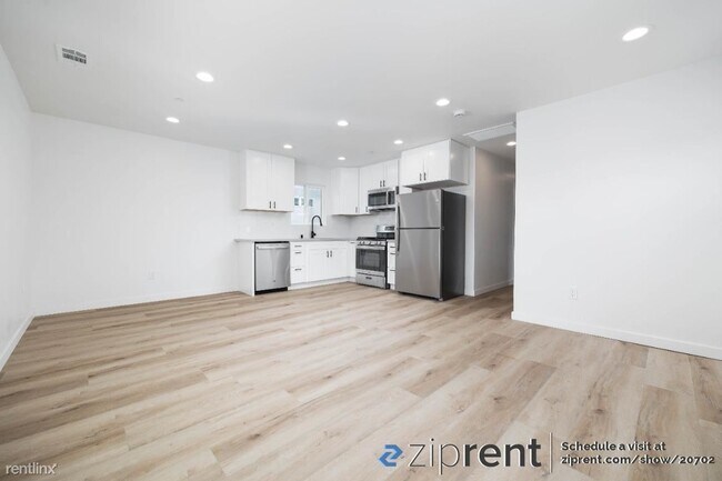Foto del edificio - 3 br, 2 bath 4plex - 6965 Saranac St, San ...