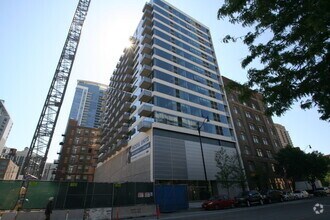 Building Photo - 1345 S Wabash Ave