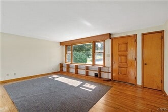 Building Photo - 107 Overlook Dr