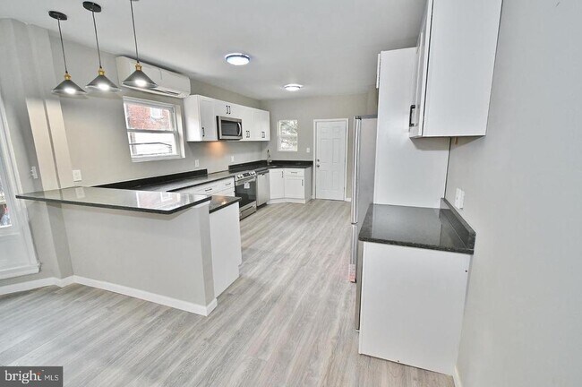 Foto del edificio - 614 N Frazier St