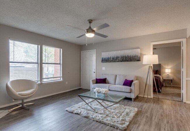 Foto del interior - 12th and Renaissance Apartments