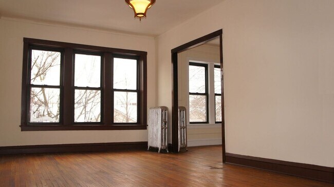 Foto del edificio - 2700 N Spaulding Ave