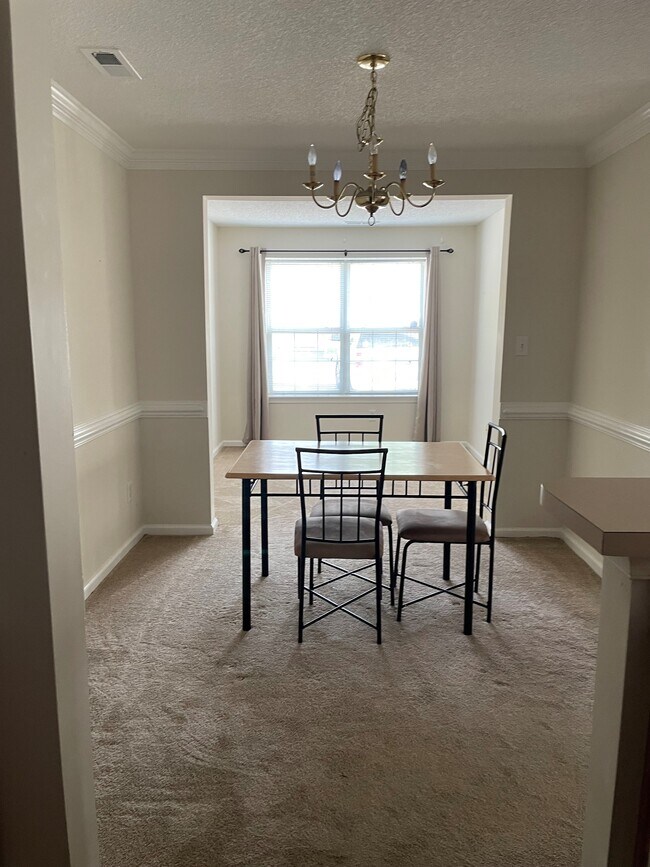 Dining Area off Kitchen - 603 Settlement Dr