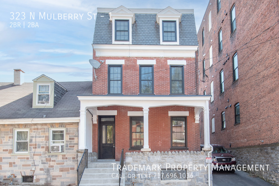 Primary Photo - Beautiful 1st Floor Condo Quality Apartment