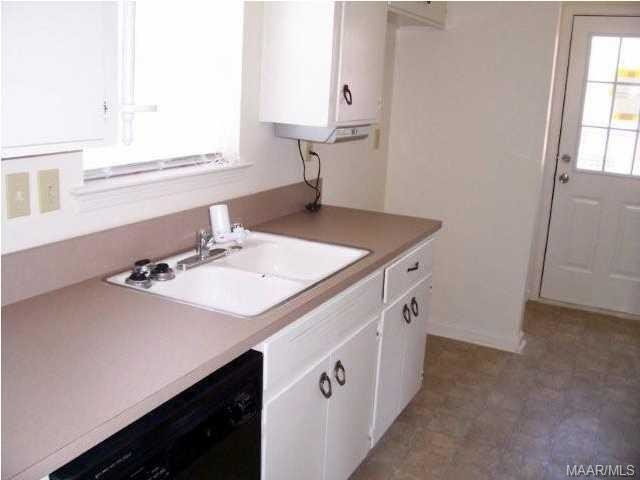 Building Photo - 151 Beth Manor Dr