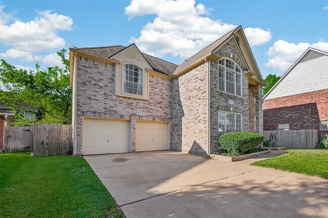 Building Photo - 13307 Misty Mill Dr