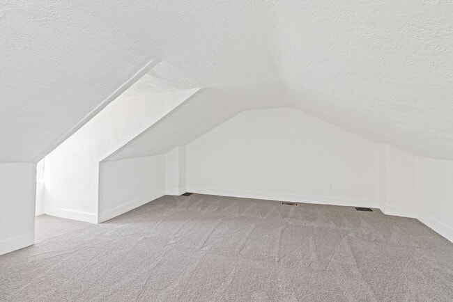 Photo - 2015 Jane St Apartment