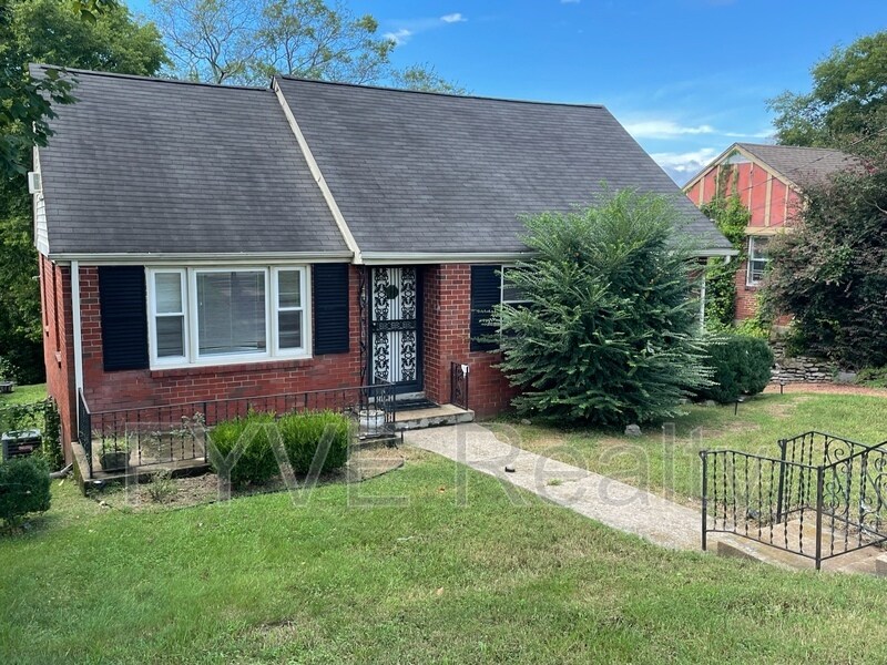 Foto principal - 1003 39th Ave N