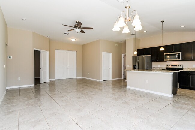 Foto del edificio - 4629 Gene Ave N, Lehigh Acres, FL