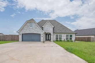 Building Photo - 5101 Pebble Bch Dr