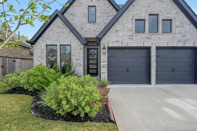 Foto del edificio - 647 Sand Branch Dr