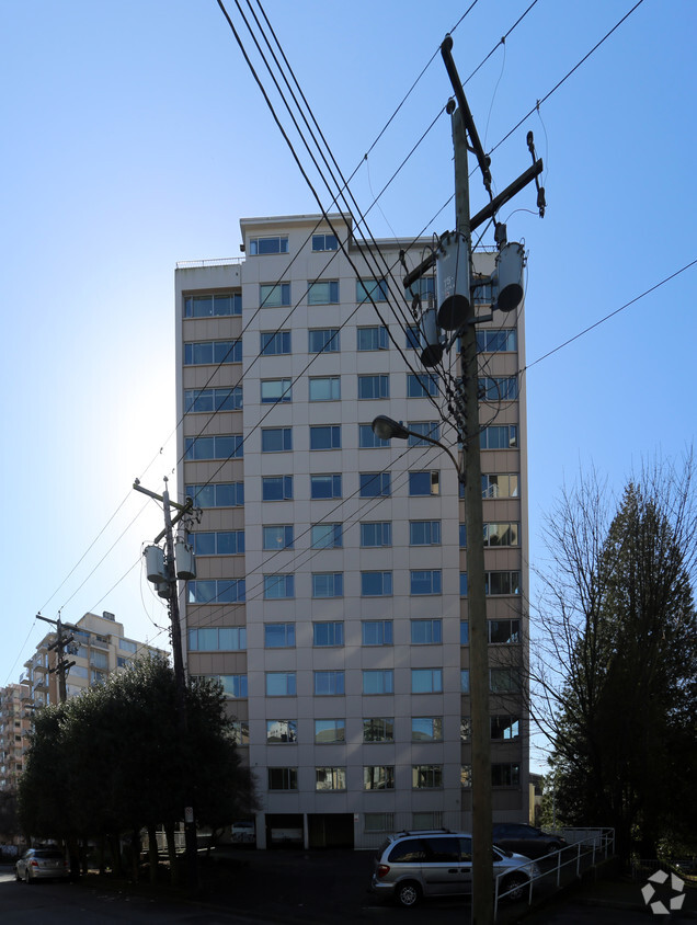 Building Photo - Park Gilford