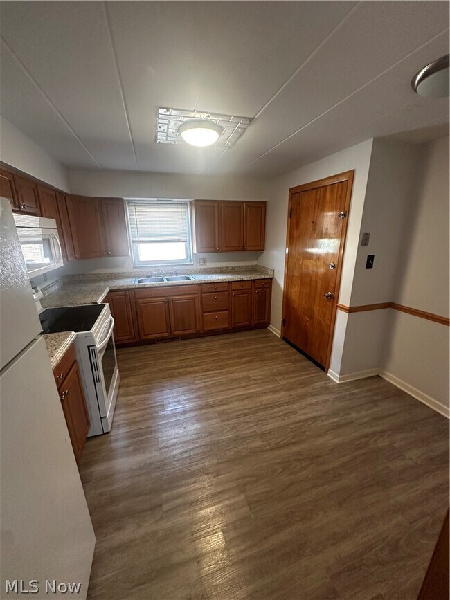 Foto del edificio - 1779 Liberty Dr