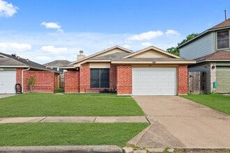 Building Photo - 6627 Misty Dale Dr