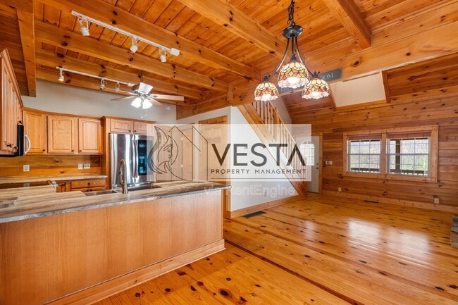 Photo - 131 Tanner Trail House