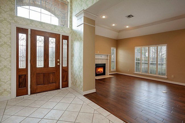 Building Photo - 3143 Lancaster Ln