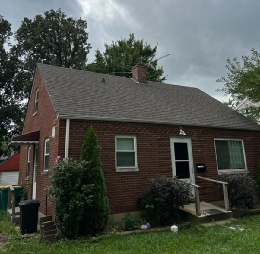 924 Jasper St, Joliet, IL 60436 House Rental in Joliet, IL