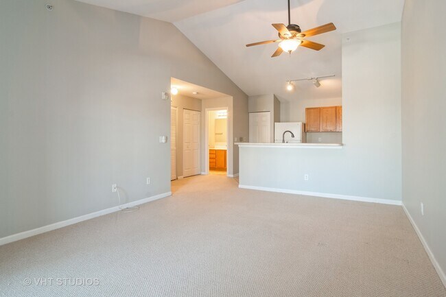 Building Photo - 126 Bertram Dr