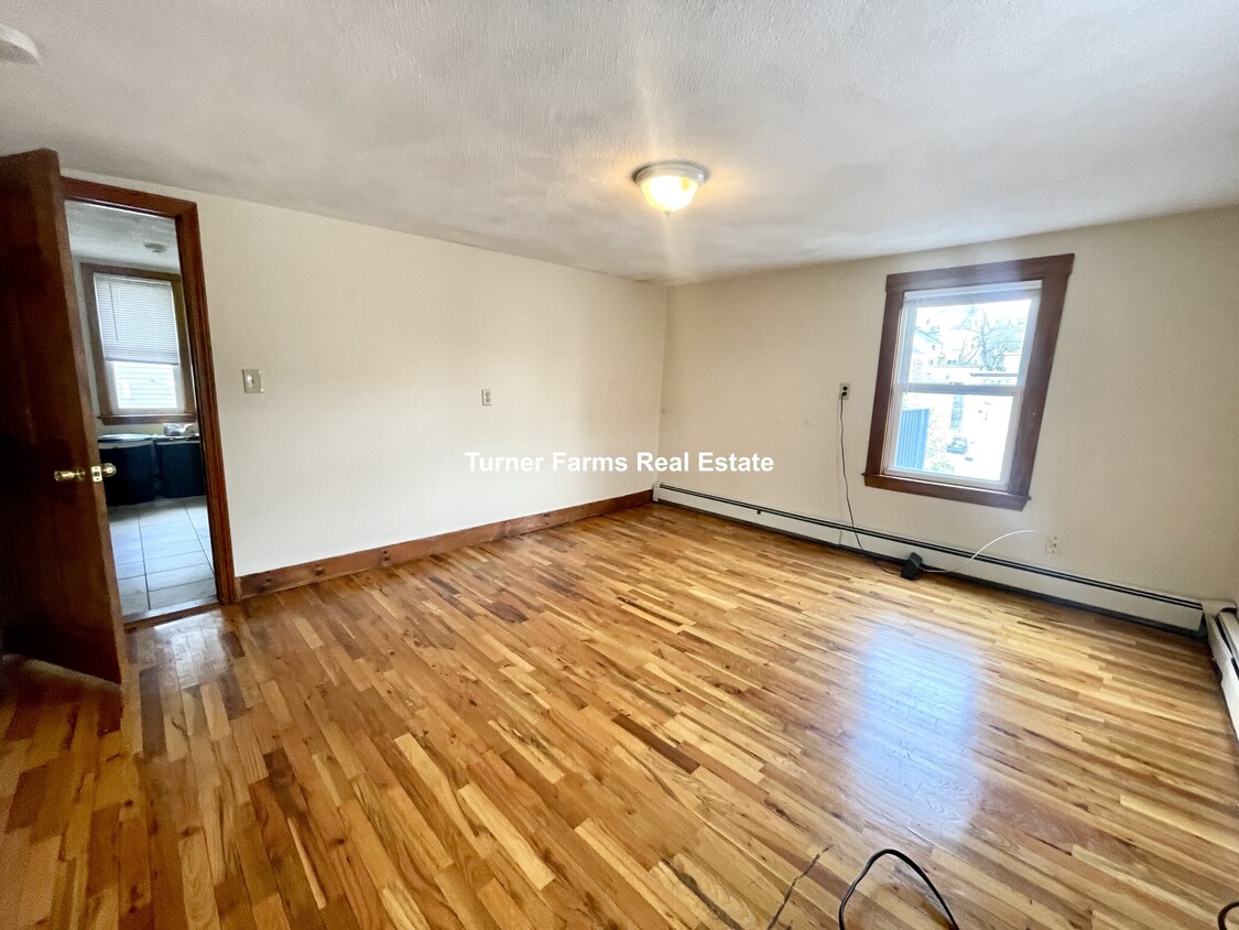 Foto principal - 585 Somerville Ave