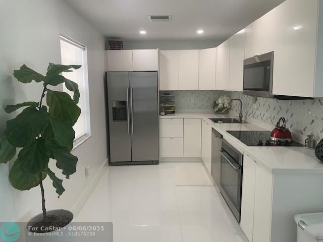 Foto del edificio - 8277 SW 128th St