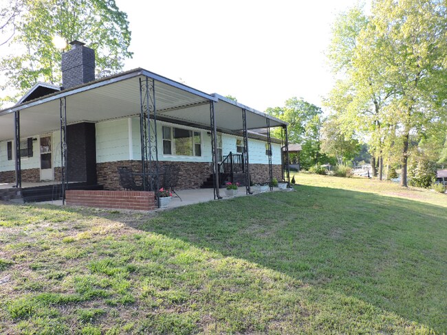 Building Photo - 1 Wildlife Club Ln