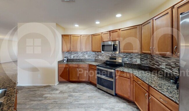 Building Photo - 5061 West Willow Run Lane