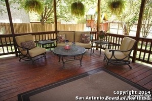 Foto del edificio - 18306 Beargrass Ct