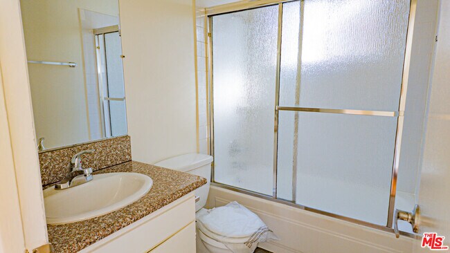 Foto del edificio - 447 W Elk Ave