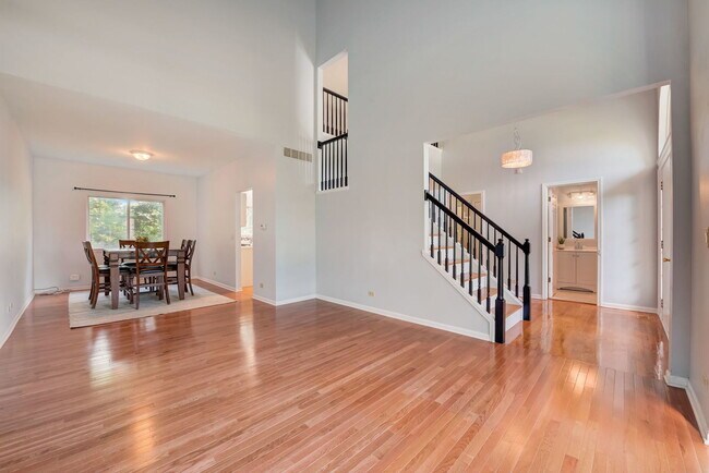 Building Photo - 1087 Camellia Pl